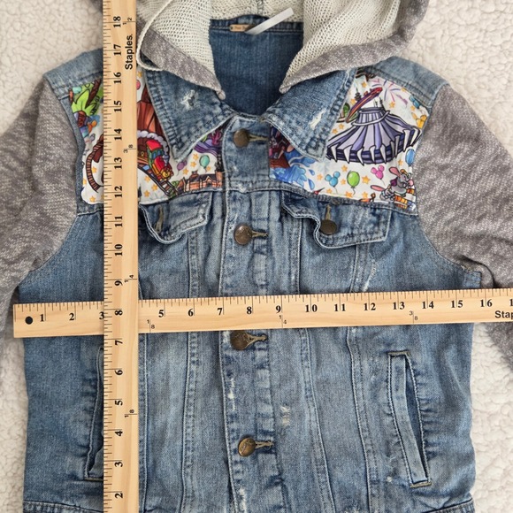 Free People‎ Disney Patches Denim Hooded Jacket XS Jean Knit Sleeve Unique - Picture 6 of 9